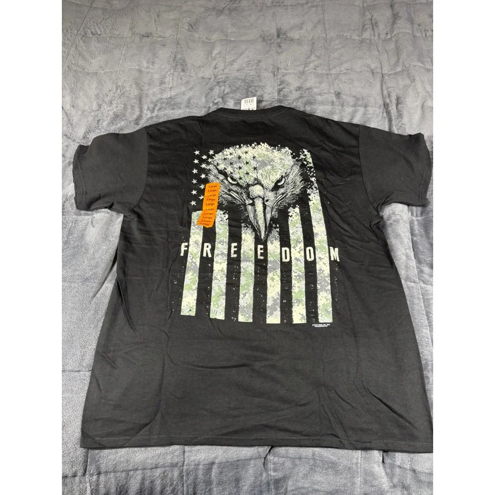 Buck Wear Mens Black Graphic Deer Skull Antler Logo T-Shirt Size Large 7491 NEW